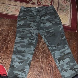 Women’s jeans